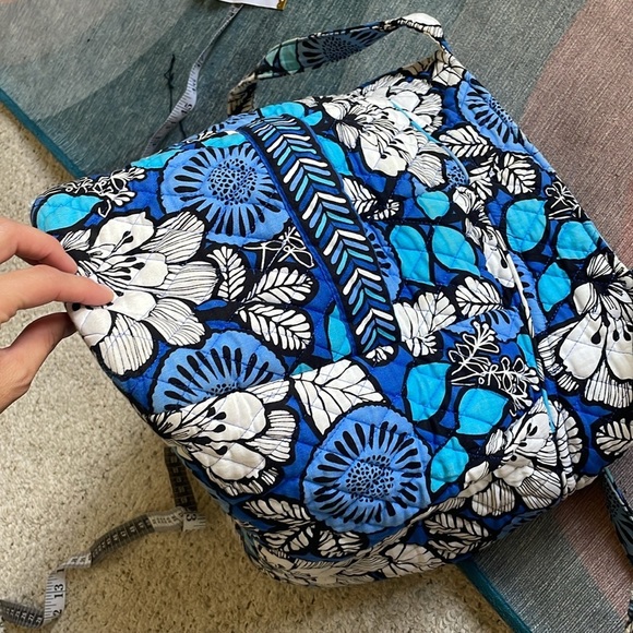 Vera Bradley Large Floral Blue and White Quilted Bohemian Tote Bag - Picture 10 of 16